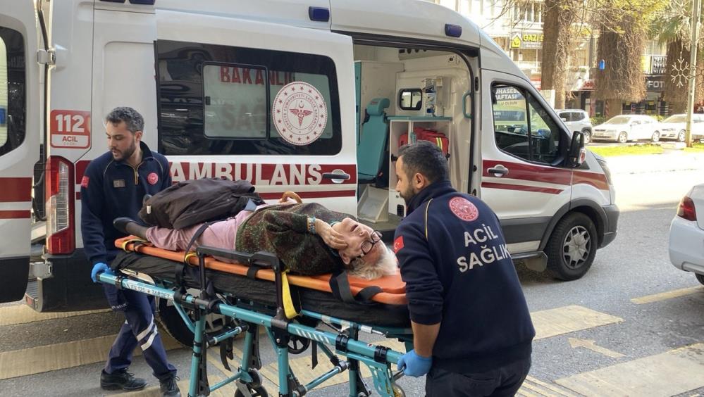 Aydın’ın Efeler ilçesinde evinde düşerek yaralanan yaşlı kadın her gün