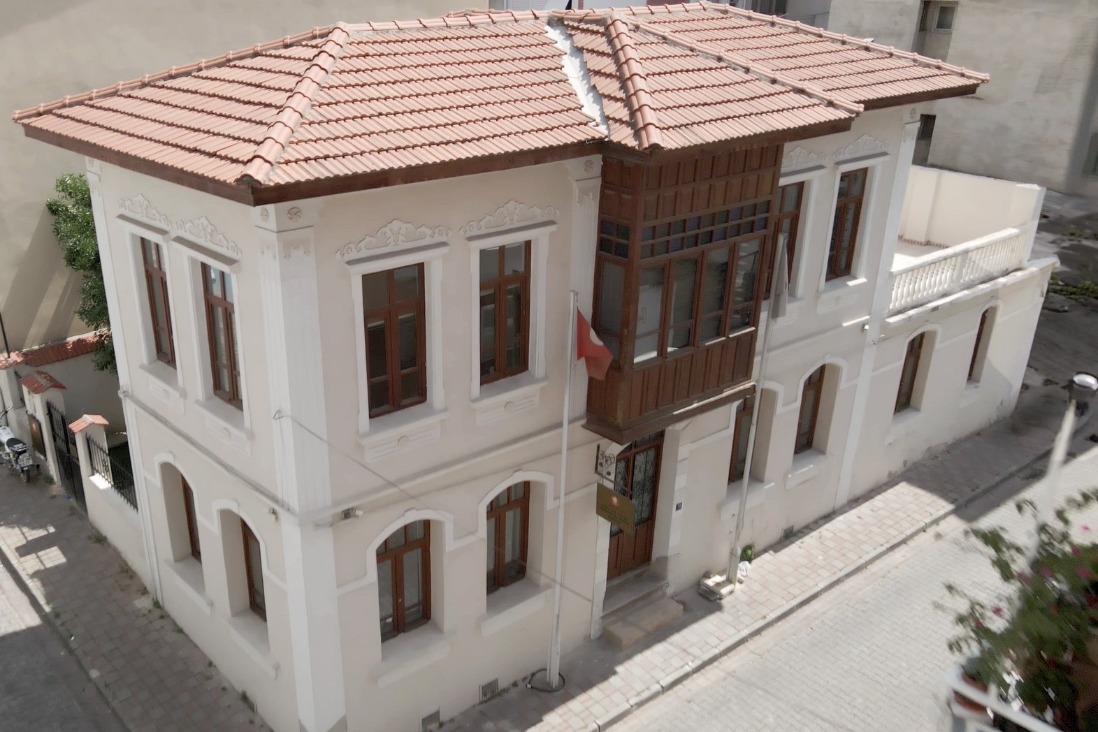 Efeler Belediye Başkanı Anıl Yetişkin, yalnızca kenti değil, kentin ruhunu